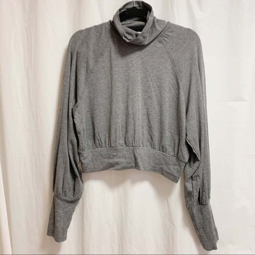 Workhall Cropped Grey Turtle Neck Long Sleeve NWT